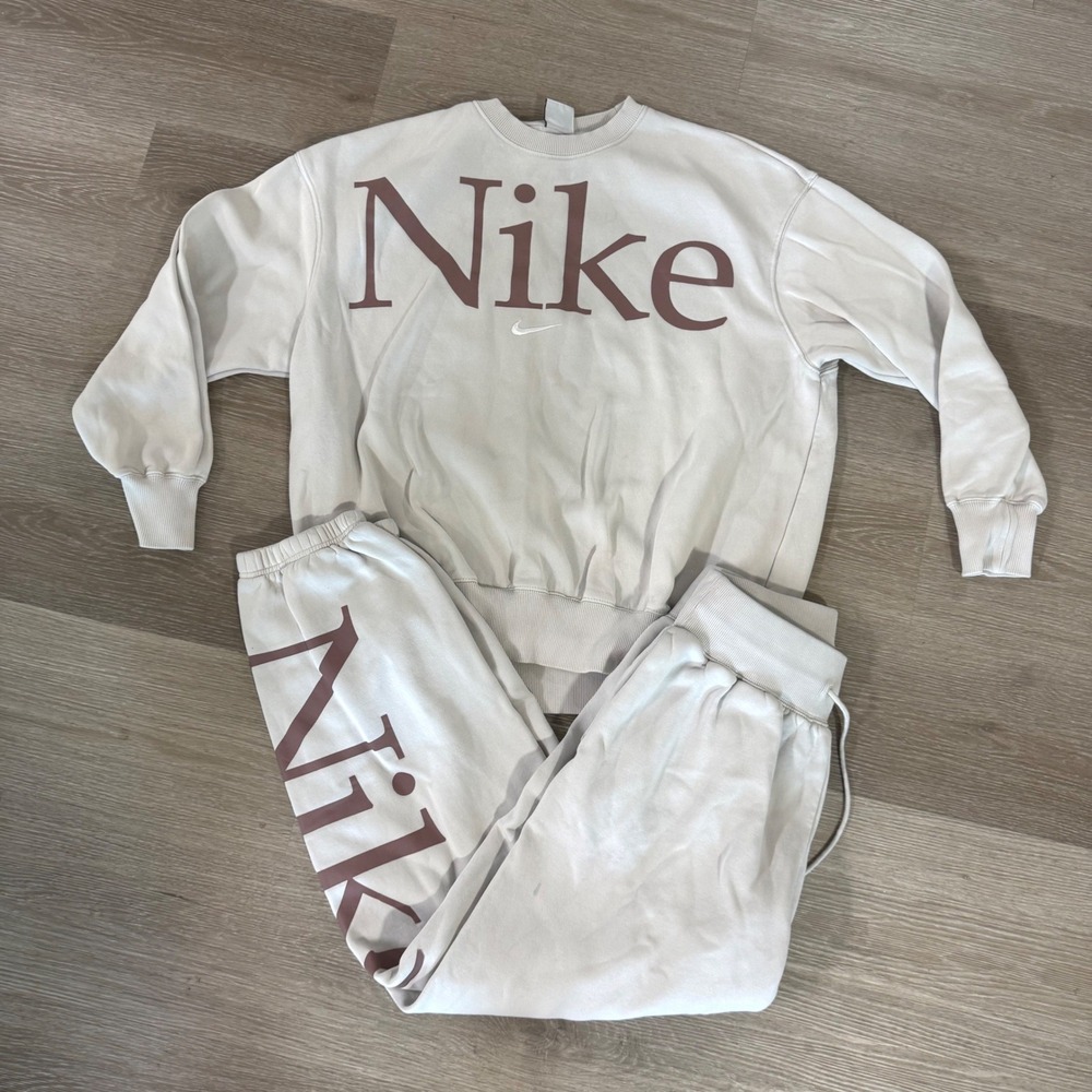 Nike Tracksuit Set Womens Medium Tan Brown Fleece Sweatshirt Sweatpants FN3654